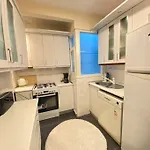 Comfy - Spacious Flat On The Kadikoey Seaside Apartmán *