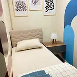 Comfy - Spacious Flat On The Kadikoey Seaside Apartmán