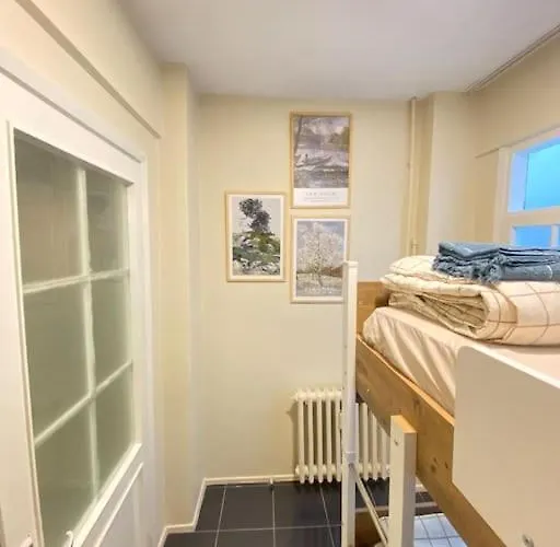 Comfy - Spacious Flat On The Kadikoey Seaside Istanbul