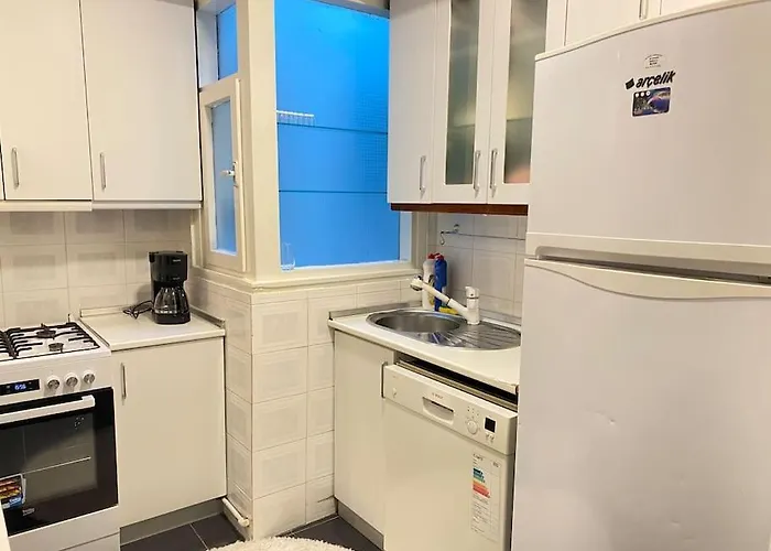 Apartment Comfy - Spacious Flat On The Kadikoey Seaside *